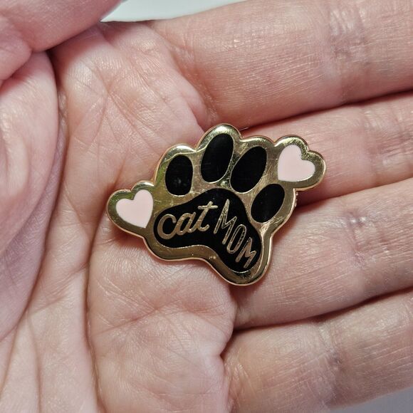 *Sale* Gold Tone Black Paw Print Pink Hearts "Cat Mom" Pin - Picture 1 of 9